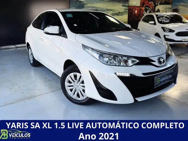 Carro Toyota Yaris Sedan 2021 1.5 XL Live CVT (Flex)
