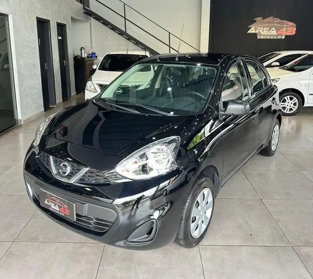 Carro Nissan March 2016 1.0 12V (Flex)