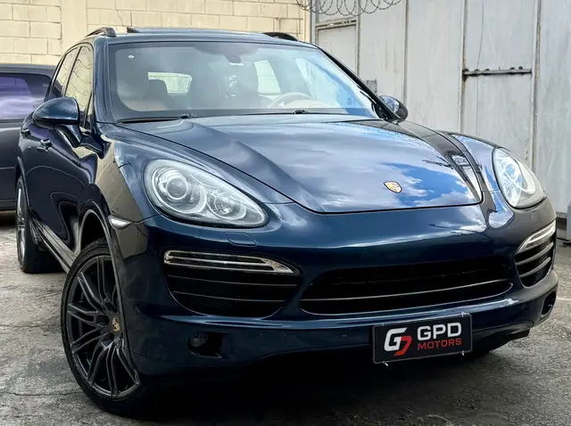 Carro Porsche Cayenne 2013 4.8 V8 S 4WD