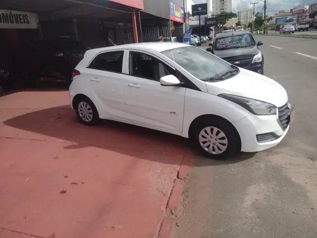 Carro Hyundai HB20 2017 1.0 Comfort blueMedia (Flex)