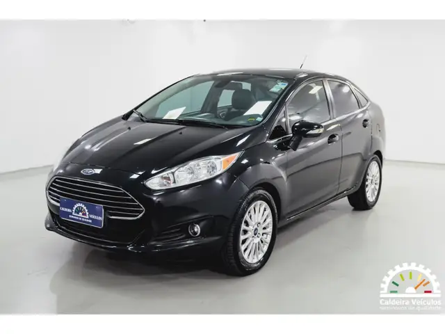Carro Ford New Fiesta Sedan 2014 1.6 Titanium PowerShift (Flex)