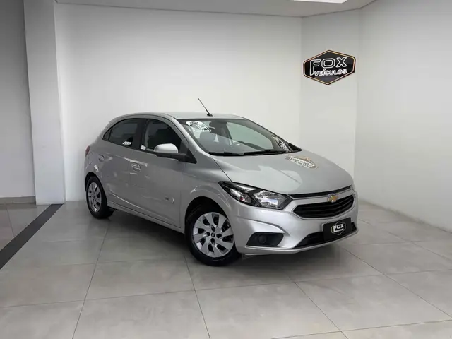 Carro Chevrolet Onix 2018 1.4 LT SPE/4