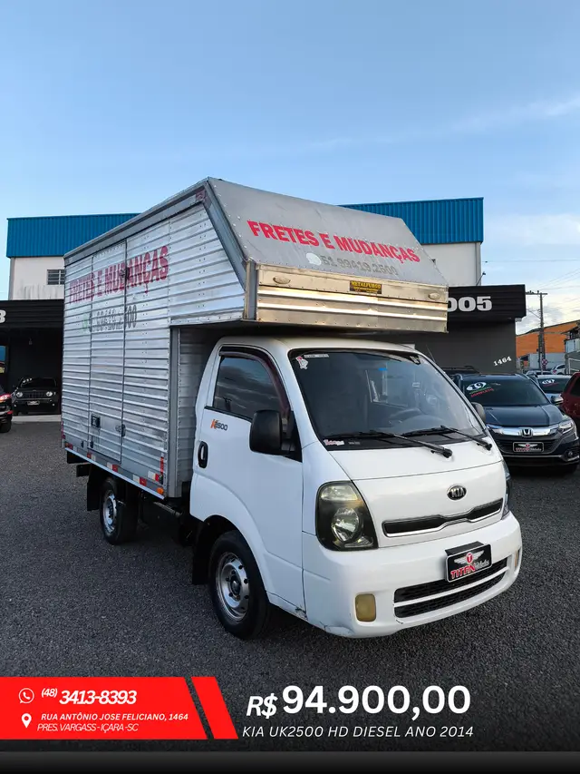 Carro Kia Bongo 2014 K2500 2.5 STD RS