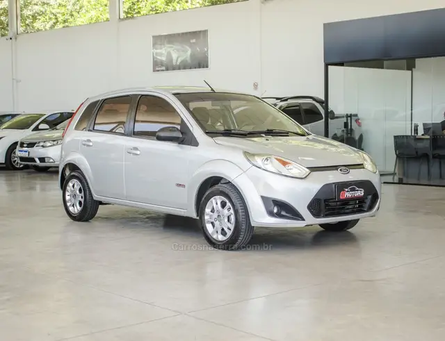 Carro Ford Fiesta Hatch 2012 1.6 (Flex)