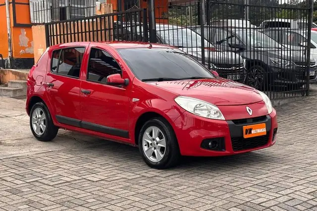 Carro Renault Sandero 2012 Authentique 1.0 16V (flex)