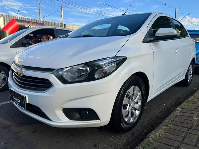 Carro Chevrolet Onix 2019 1.0 Joy SPE/4