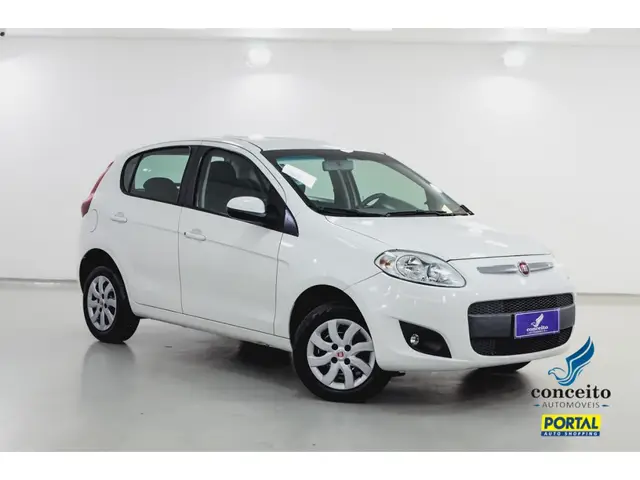 Carro Fiat Palio Weekend 2014 Attractive 1.4 8V (Flex)