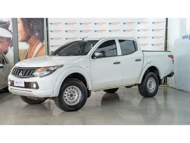 Carro Mitsubishi L200 Triton Sport 2023 GLS 2.4