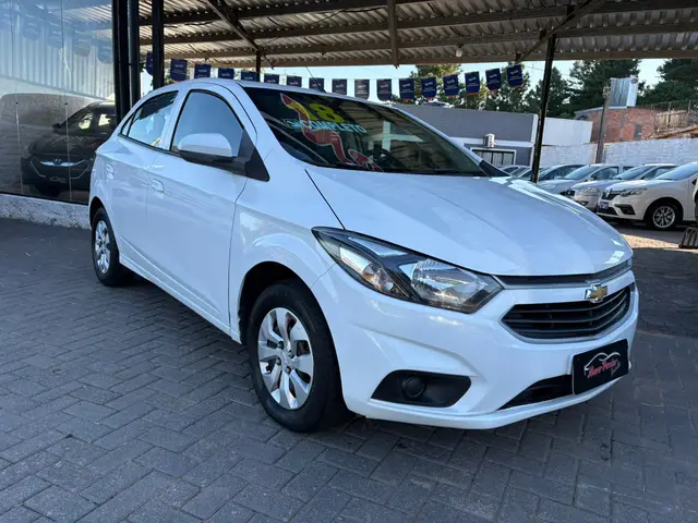 Carro Chevrolet Onix 2018 1.0 LT SPE/4