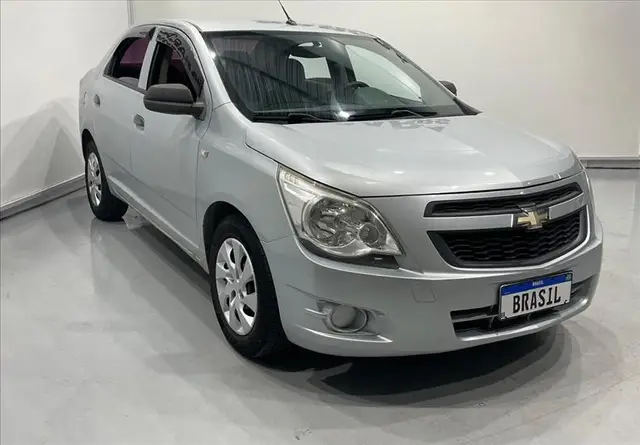 Carro Chevrolet Cobalt 2013 LS 1.4 8V (Flex)