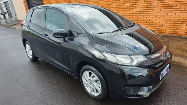Carro Honda Fit 2015 1.5 16v LX CVT (Flex)