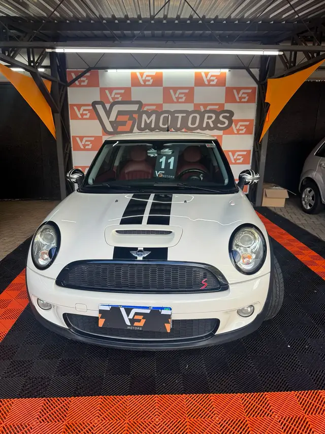Carro MINI Cooper 2011 S 1.6 16V Turbo (aut)