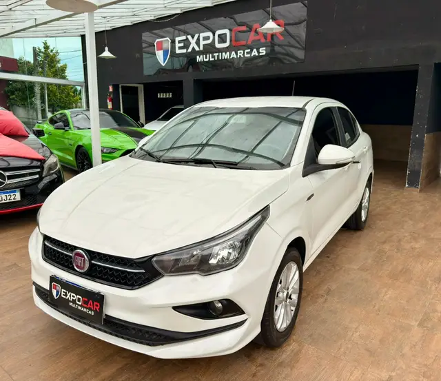 Carro Fiat Cronos 2019 1.3 Drive Firefly GSR (Flex)