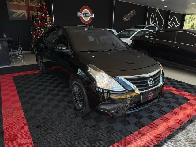 Carro Nissan Versa 2019 1.0 12V (Flex)