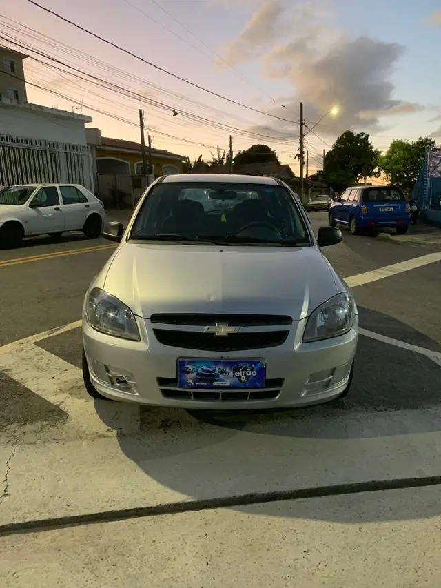 Carro Chevrolet Celta 2013 LS 1.0 (Flex) 4p