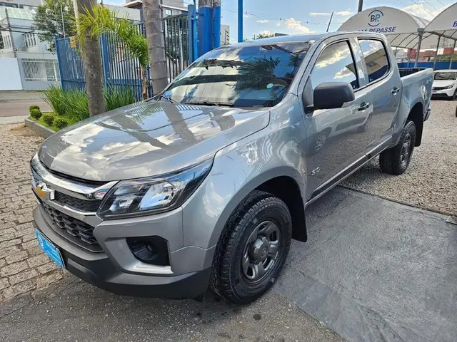 Carro Chevrolet S10 Cabine Dupla 2024 LS 2.8 Turbodiesel