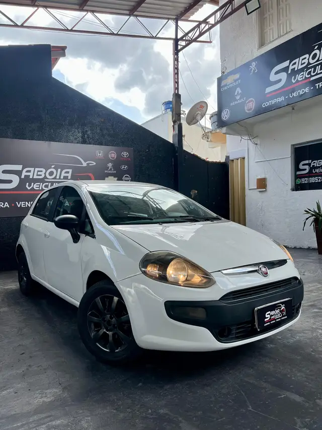 Carro Fiat Punto 2015 ATTRACTIVE ITALIA 1.4 F.Flex 8V 5p