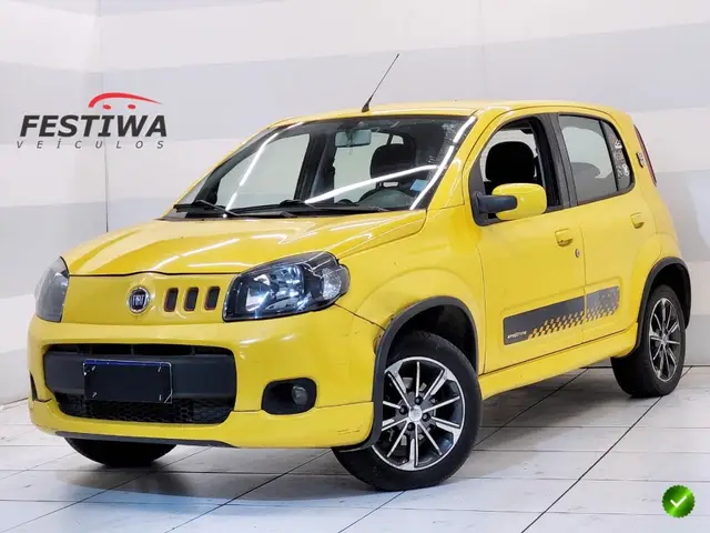 Carro Fiat Uno 2013 Sporting 1.4 8V (Flex) 4p