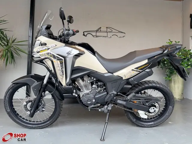 Moto Honda XRE Sahara 300 2025 Adventure