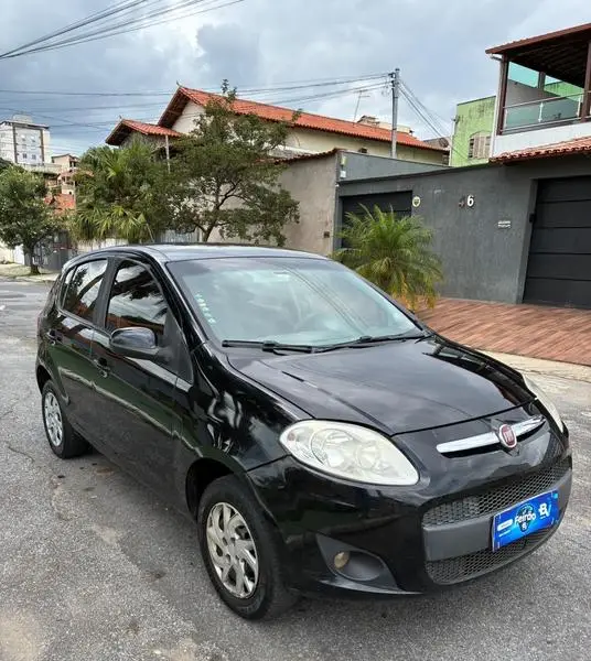 Carro Fiat Palio 2017 Attractive 1.4 Evo (Flex)