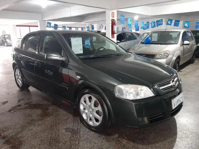 Carro Chevrolet Astra Hatch 2010 Advantage 2.0 (Flex)