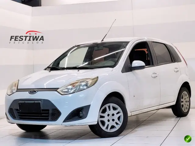 Carro Ford Fiesta Hatch 2014 SE 1.0 RoCam (Flex)