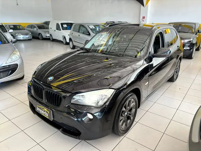 Carro BMW X1 2011 2.0 16V sDrive18i