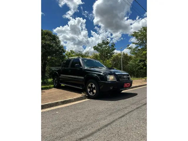 Carro Chevrolet S10 Cabine Dupla 2009 S10 Executive 4x2 2.4 (Flex) (Cab Dupla)
