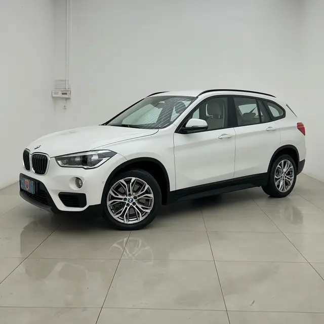 Carro BMW X1 2019 2.0 sDrive20i GP ActiveFlex
