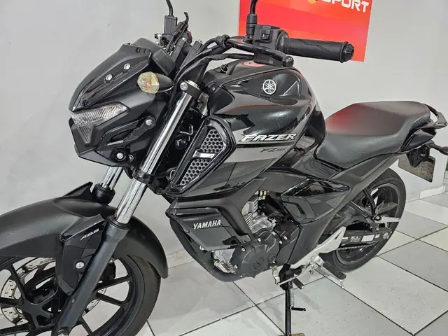 Moto Yamaha Fazer FZ15 2024 ABS