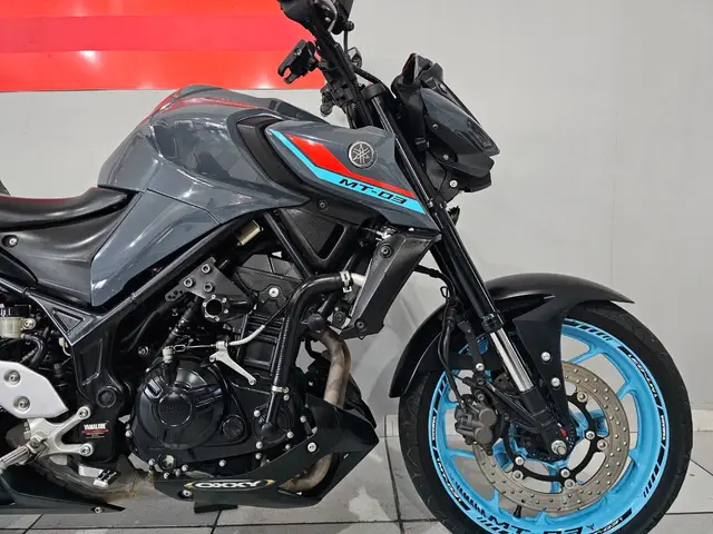 Moto Yamaha MT-03 2022 ABS