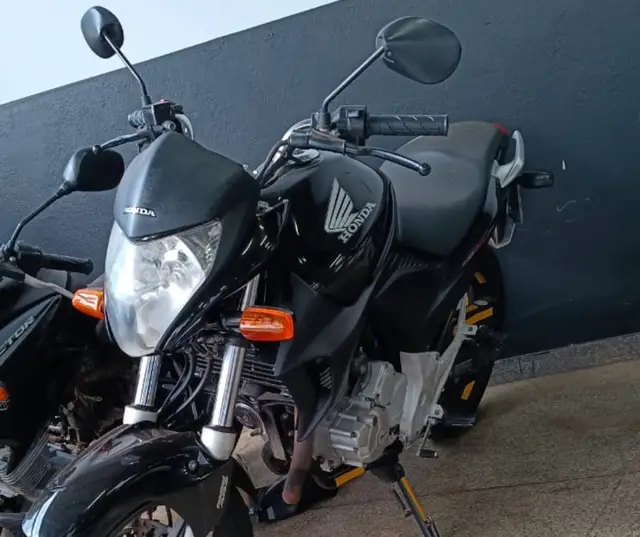 Moto Honda CB 300R 2010 (ABS)