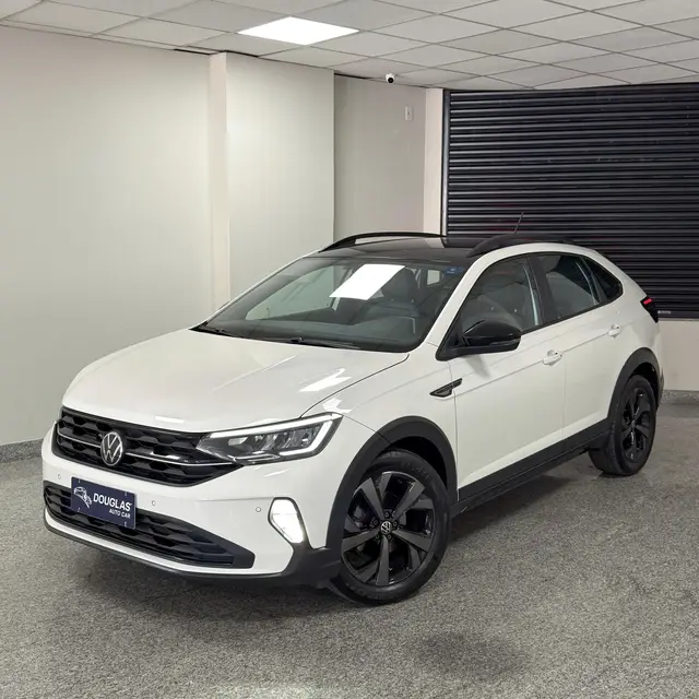 Carro Volkswagen Nivus 2024 Highline 200 TSI