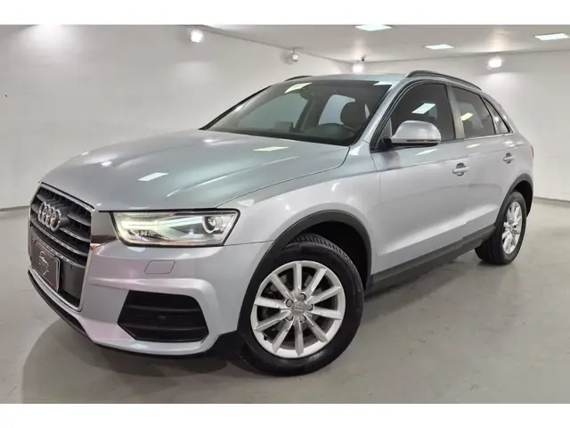 Carro Audi Q3 2019 1.4 TFSI Attraction S Tronic (Flex)
