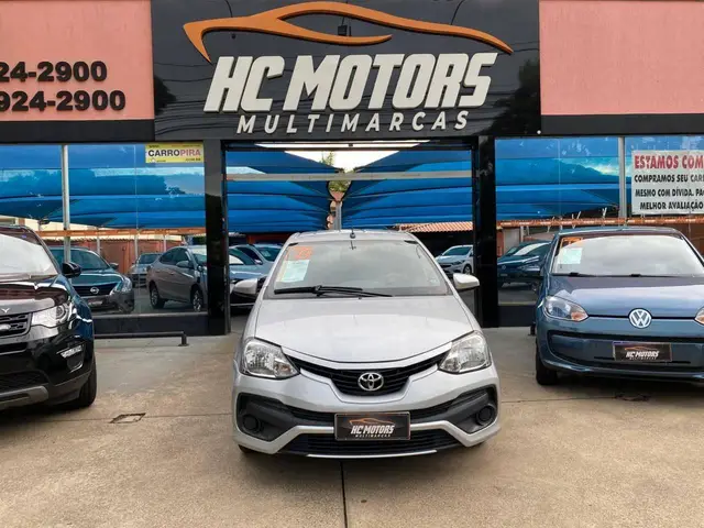 Carro Toyota Etios Sedan 2018 XS 1.5 (Aut) (Flex)