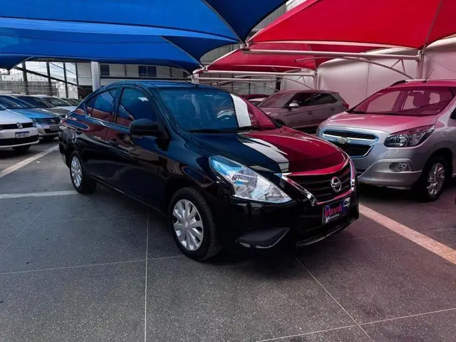 Carro Nissan Versa 2021 1.6 16V V-Drive (Flex)