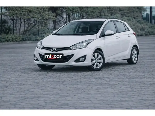 Carro Hyundai HB20 2014 1.6 Comfort Plus (Flex)