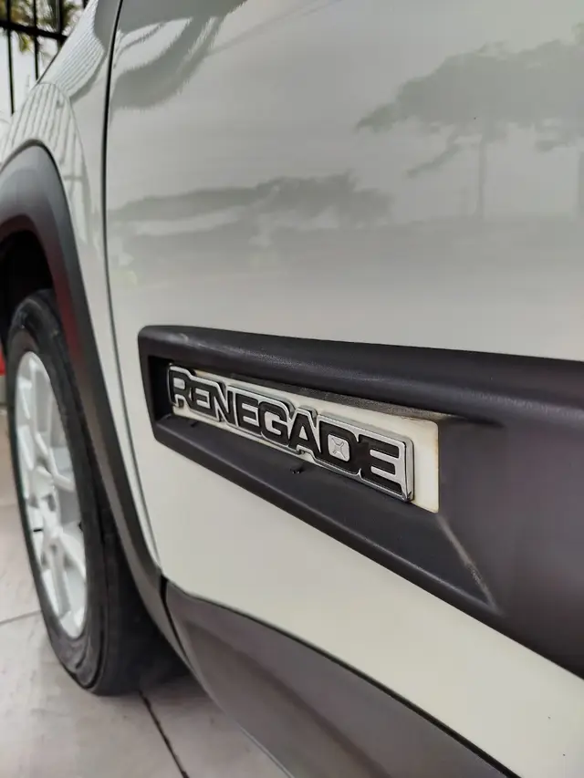 Carro Jeep Renegade 2019 Sport 1.8 4x2 (Aut) (Flex)