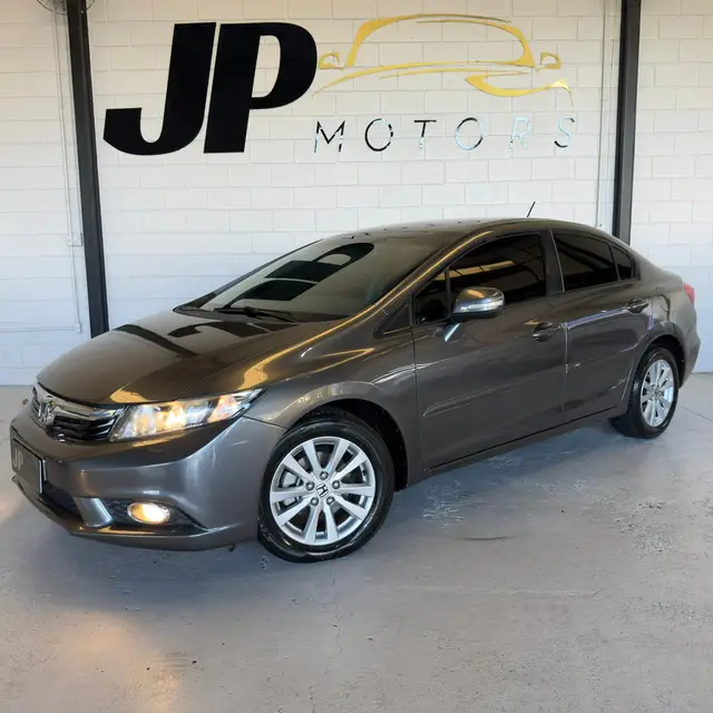 Carro Honda Civic 2014 New  LXR 2.0 i-VTEC (Aut) (Flex)