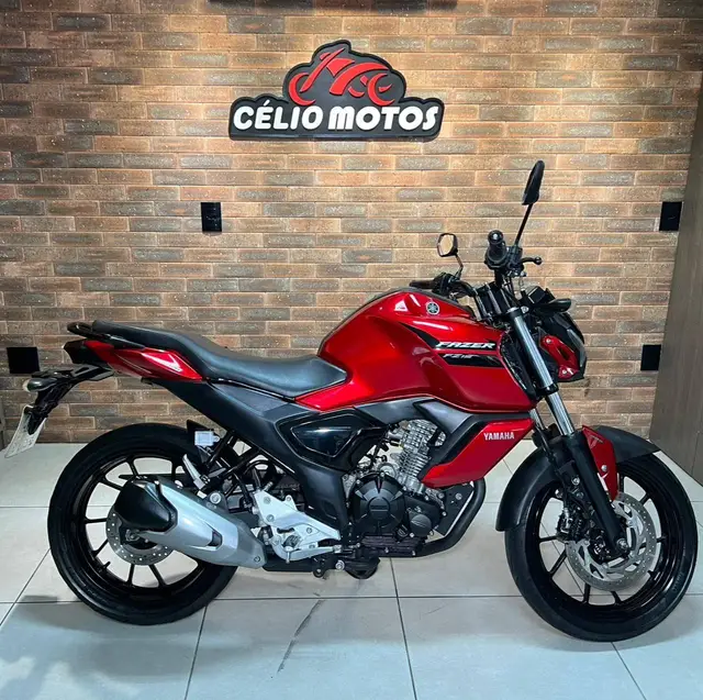 Moto Yamaha Fazer FZ15 2023 ABS