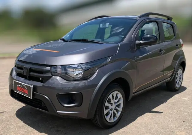 Carro Fiat Mobi 2024 Trekking 1.0