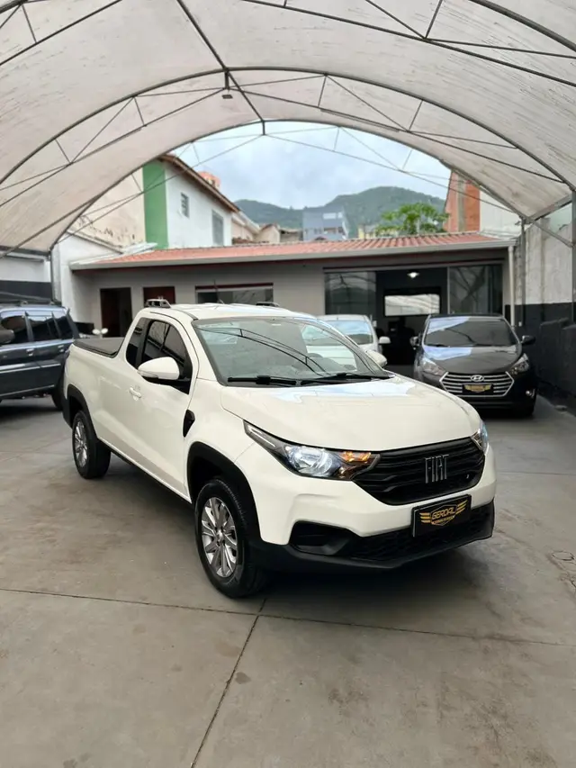 Carro Fiat Strada 2023 Freedom 1.3 CS Plus (Flex)