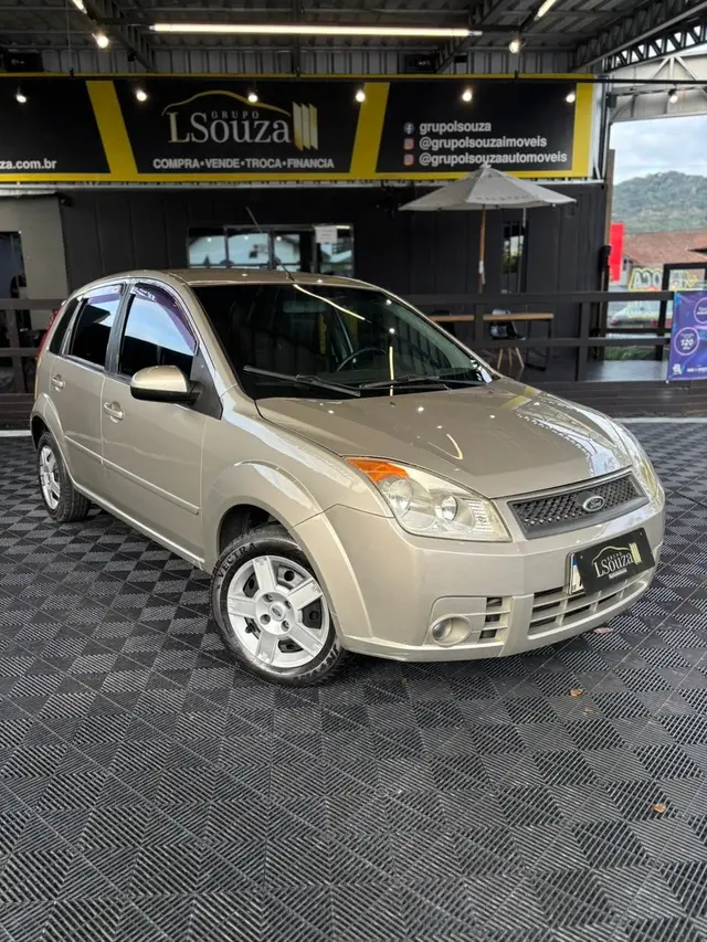 Carro Ford Fiesta Hatch 2010 1.6 (Flex)