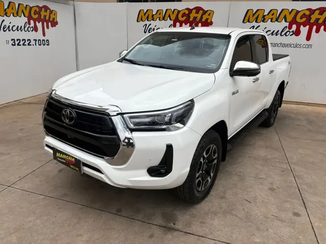 Carro Toyota Hilux Cabine Dupla 2022 SRX 2.8 TDI CD 4x4 (Aut)