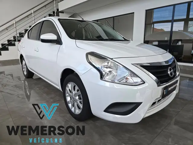 Carro Nissan Versa 2018 1.6 16V SV FlexStart CVT (Flex)