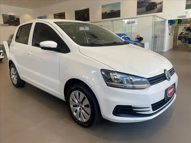 Carro Volkswagen Fox 2016 1.0 MPI Trendline (Flex)
