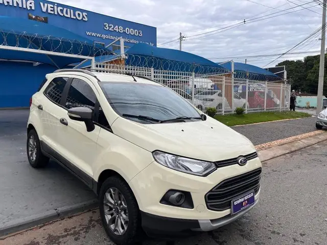 Carro Ford EcoSport 2015 Ecosport Freestyle 2.0 16V (Flex) 4WD