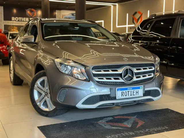 Carro Mercedes-Benz GLA 200 2019 GLA 200 1.6 Style