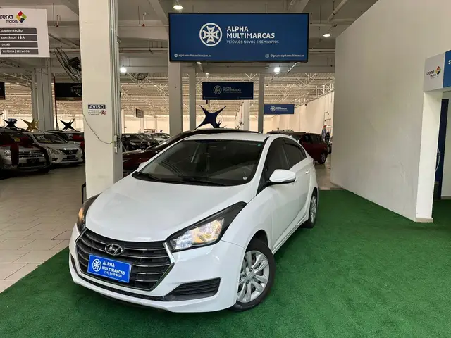 Carro Hyundai HB20S 2017 1.6 Comfort Plus blueMedia (Flex)