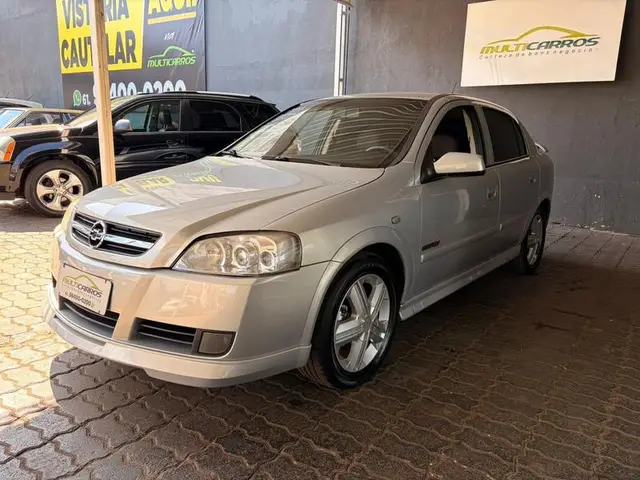 Carro Chevrolet Astra Hatch 2003 2.0 8V 4p